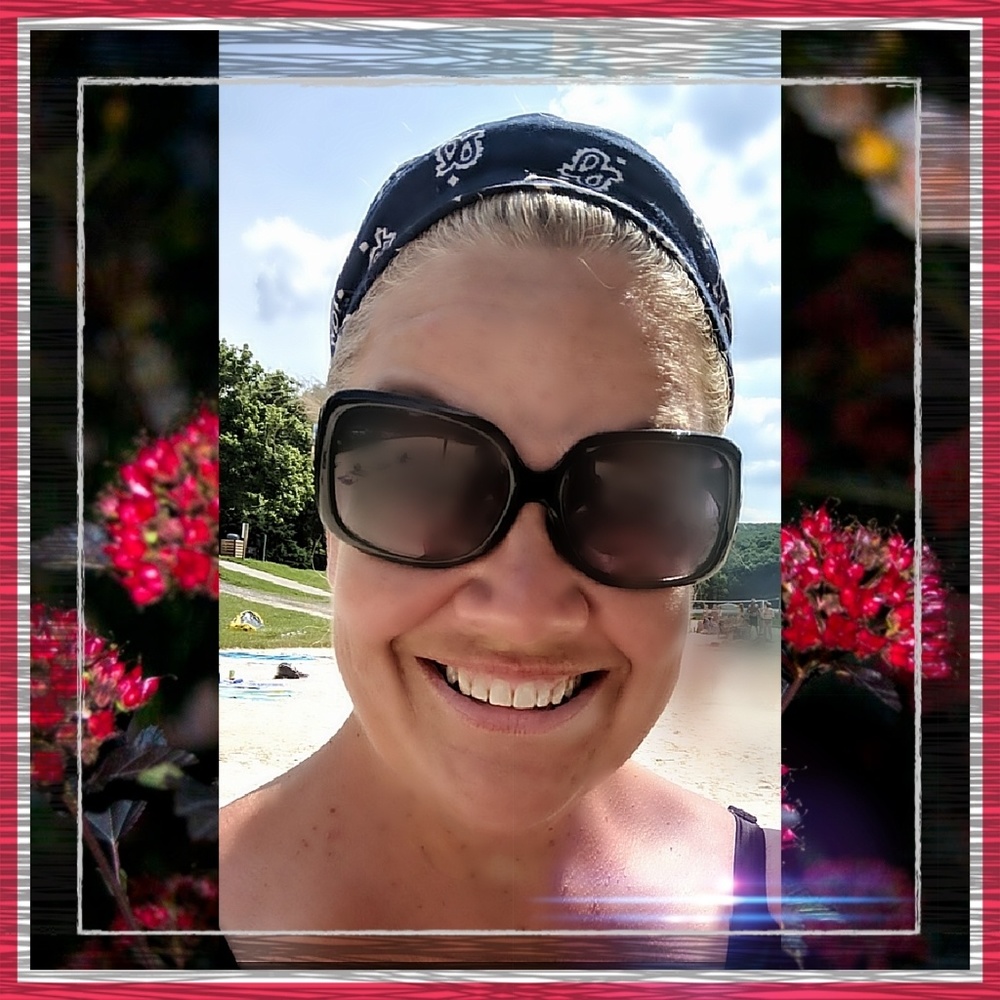 Meet your Posher, Christy